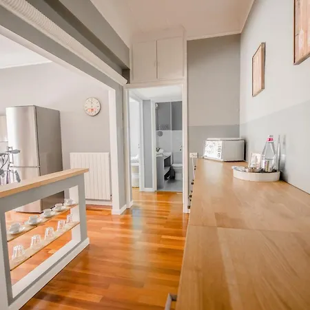 Via Alessandro Volta Apartment *